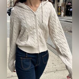 Brandy Melville Ayla sweater